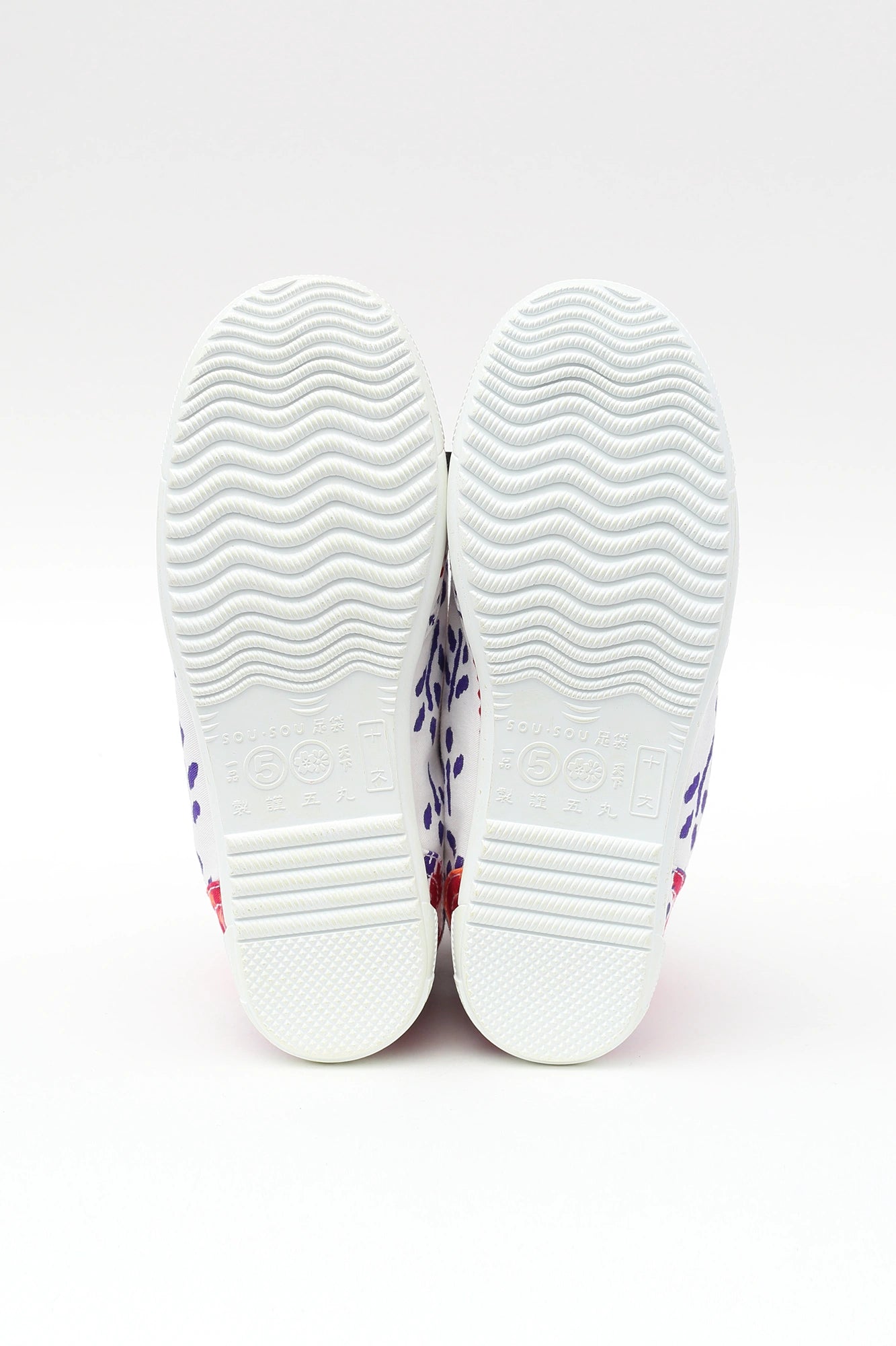Marugo Round Toe Tabi Shoes / Black
