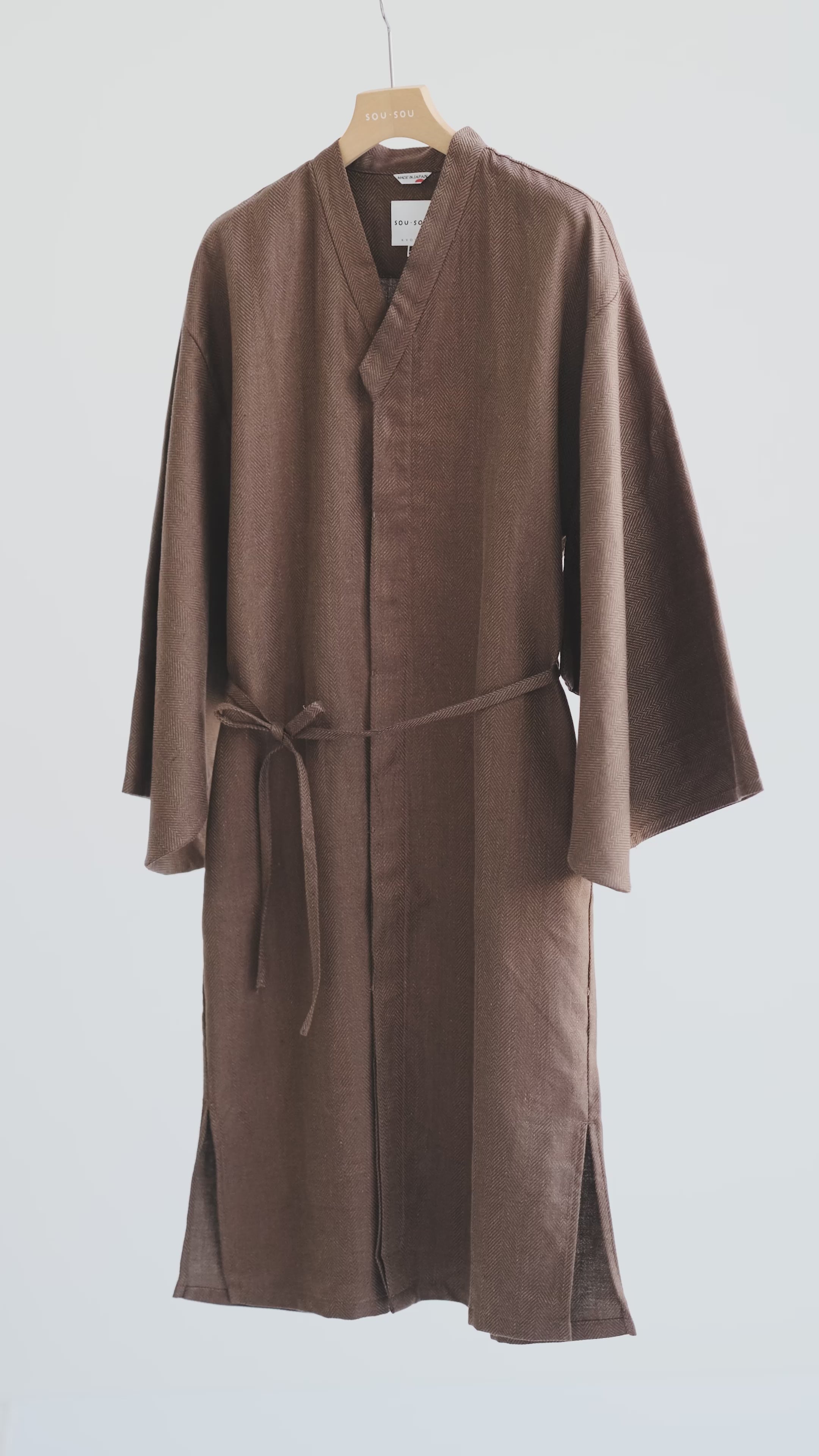 極美品♪SOU SOU 綿麻(めんあさ)杉綾織　薙刀かり衣　細衿 沈香色 M 綿麻（めんあさ） 杉綾織（すぎあやおり） 薙刀かり衣（なぎなたかり