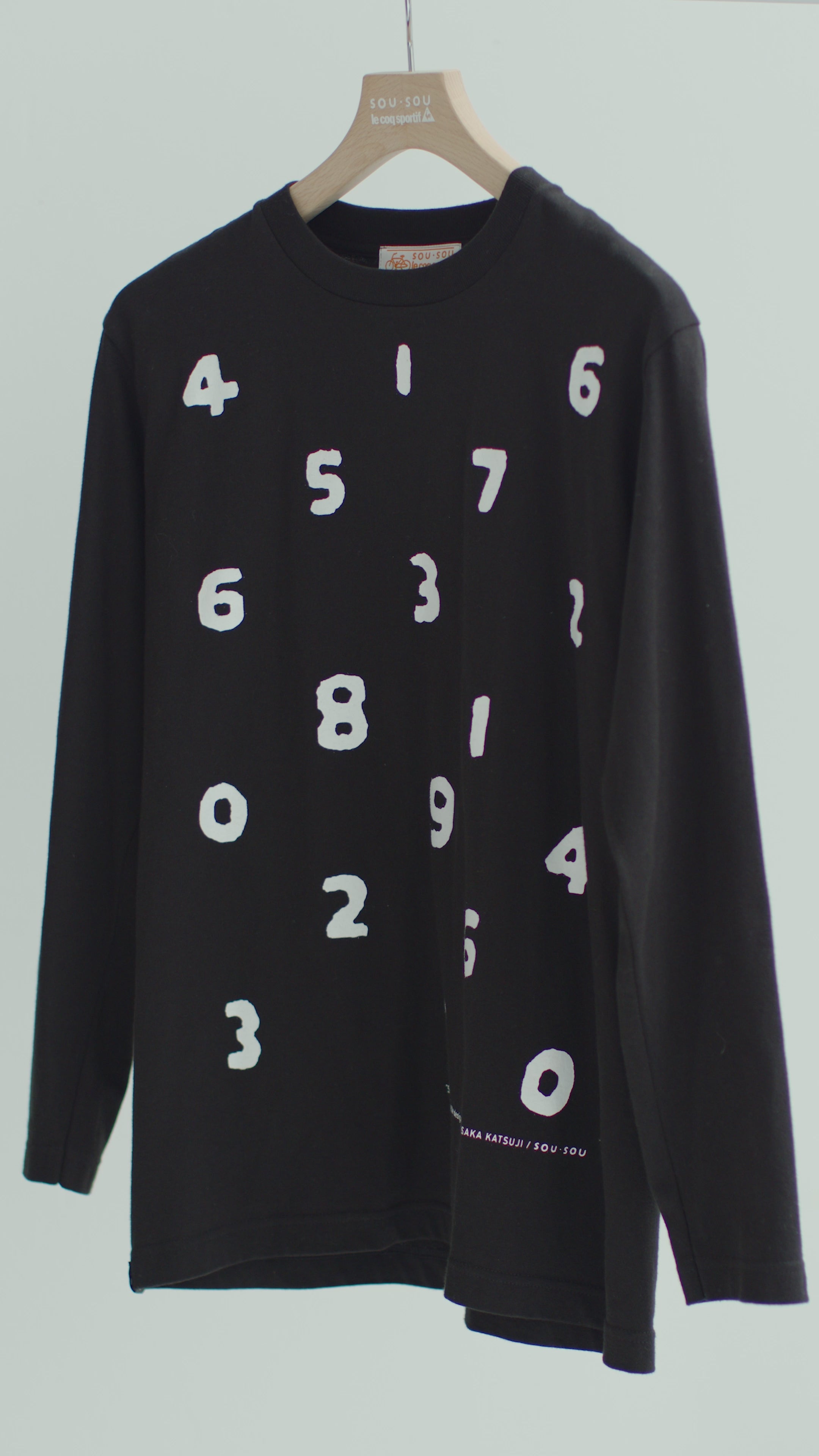 SO-SU-U Long Sleeved T-shirt [5.6]／Black × White