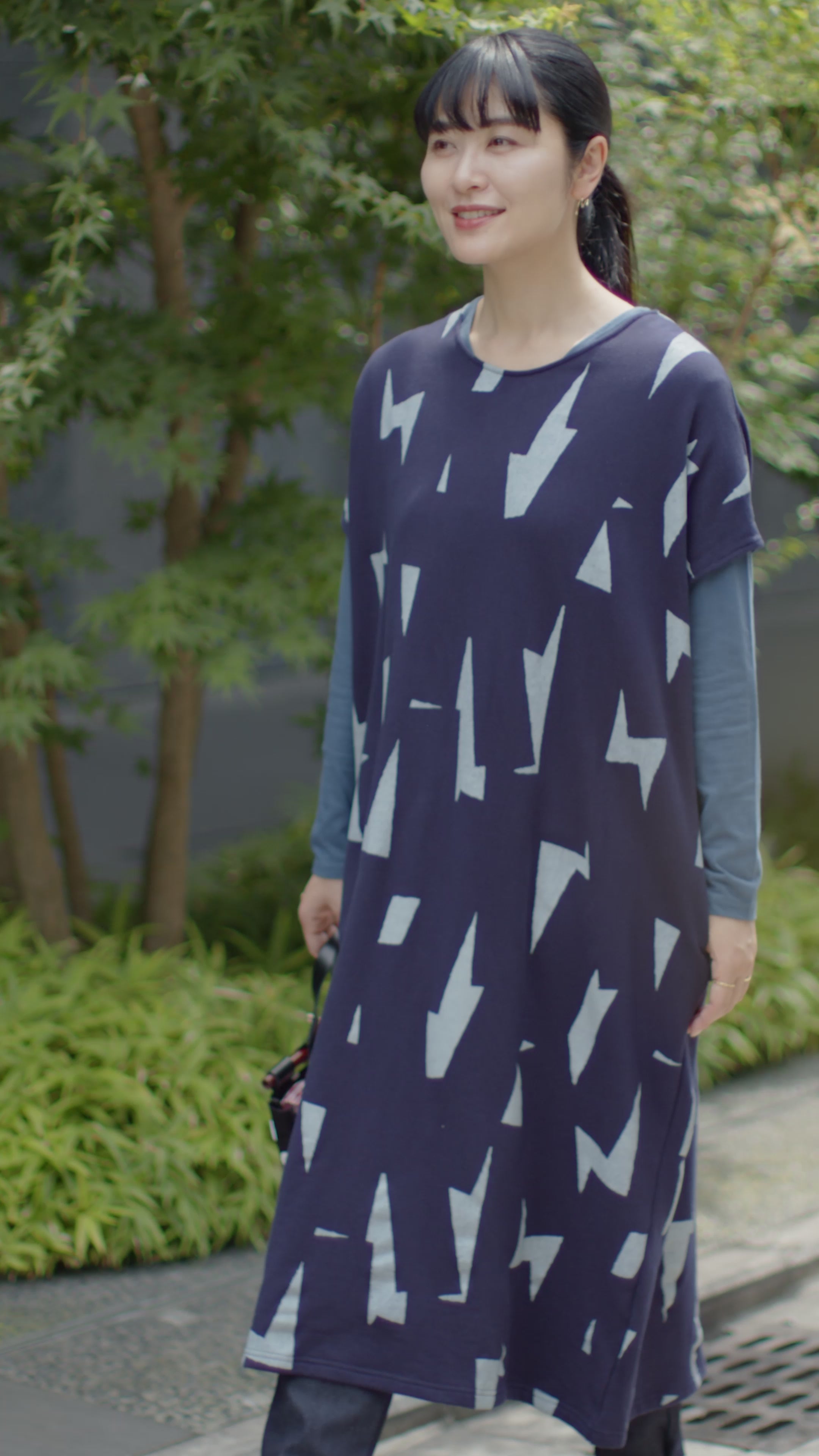 Interlock Knitting Rectangular Dress Shoulder Line／Gold Damask