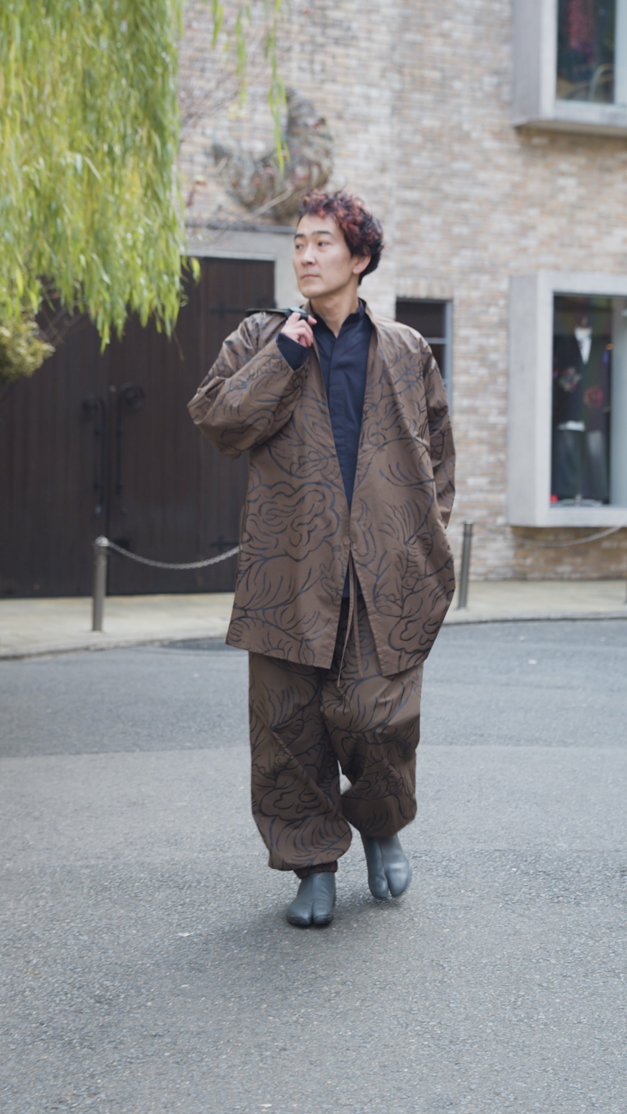 ソウソウ SOU・SOU 伊勢木綿 20/20 麻混 風靡 下 濡羽色 L 伊勢木綿 20/20 麻混 作務衣（さむえ） 下／濃紺（のうこん）