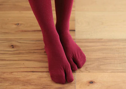 Tabi Tights