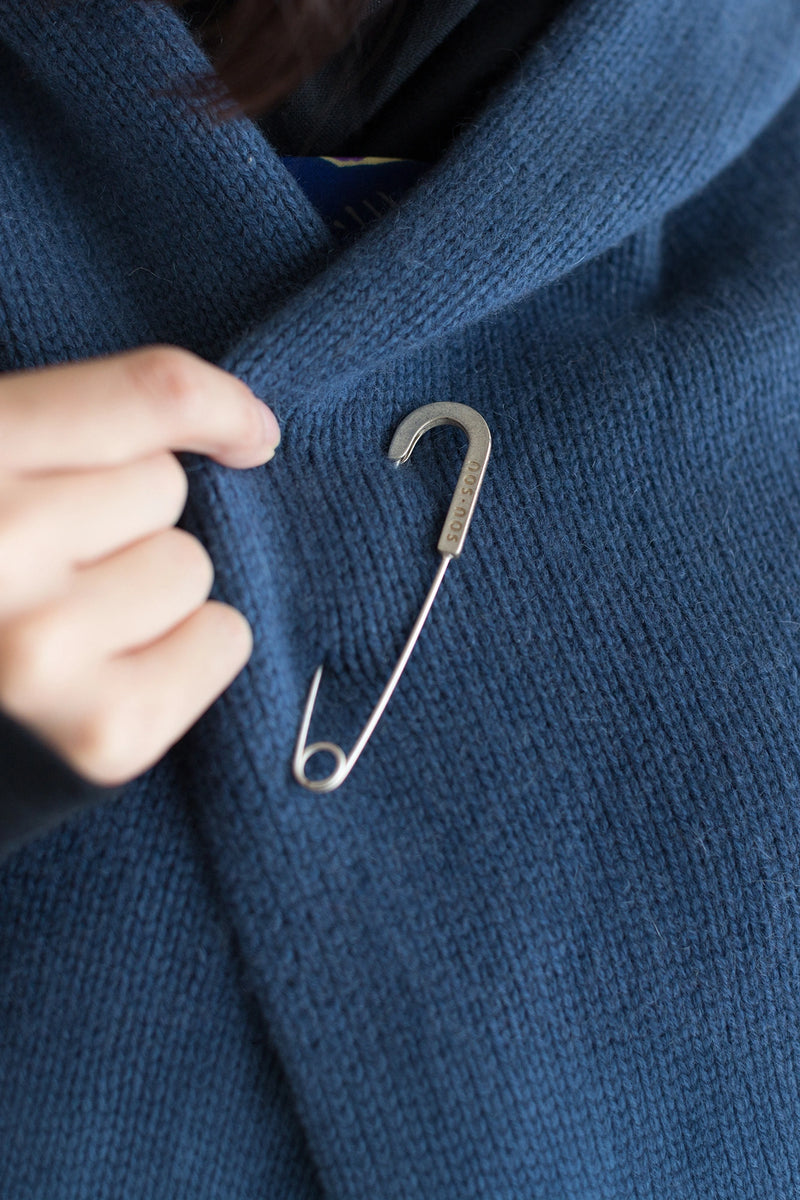 Tome (Pin)