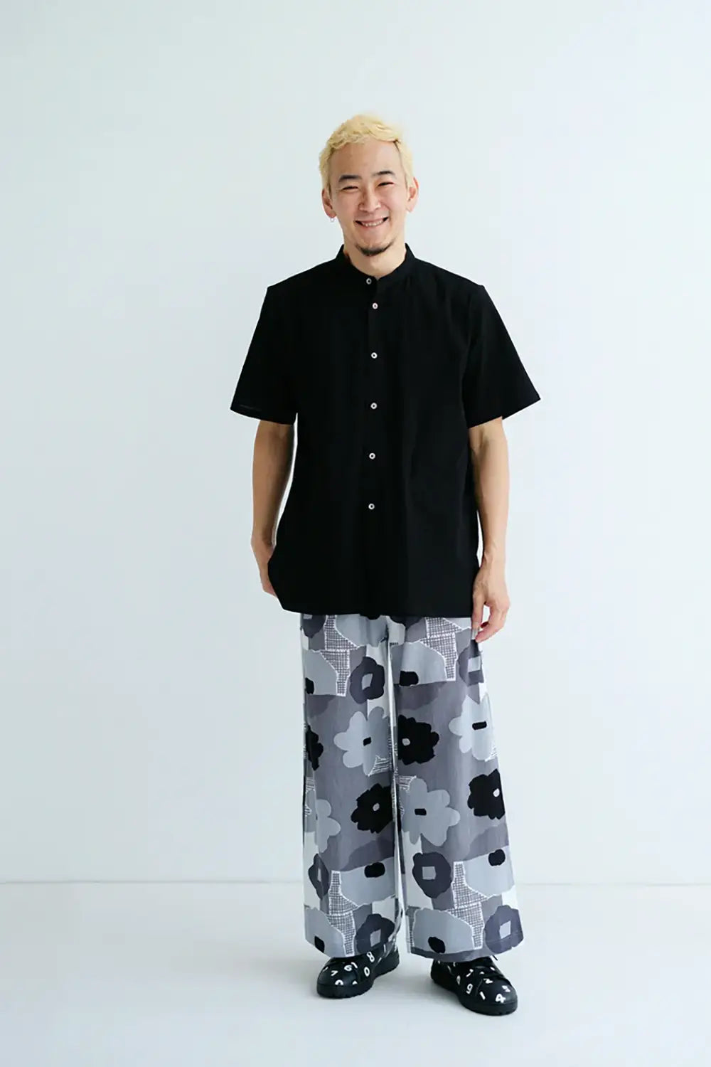 【7月7日頃発送予定】高島縮 20/20 ワイドパンツ／おし花