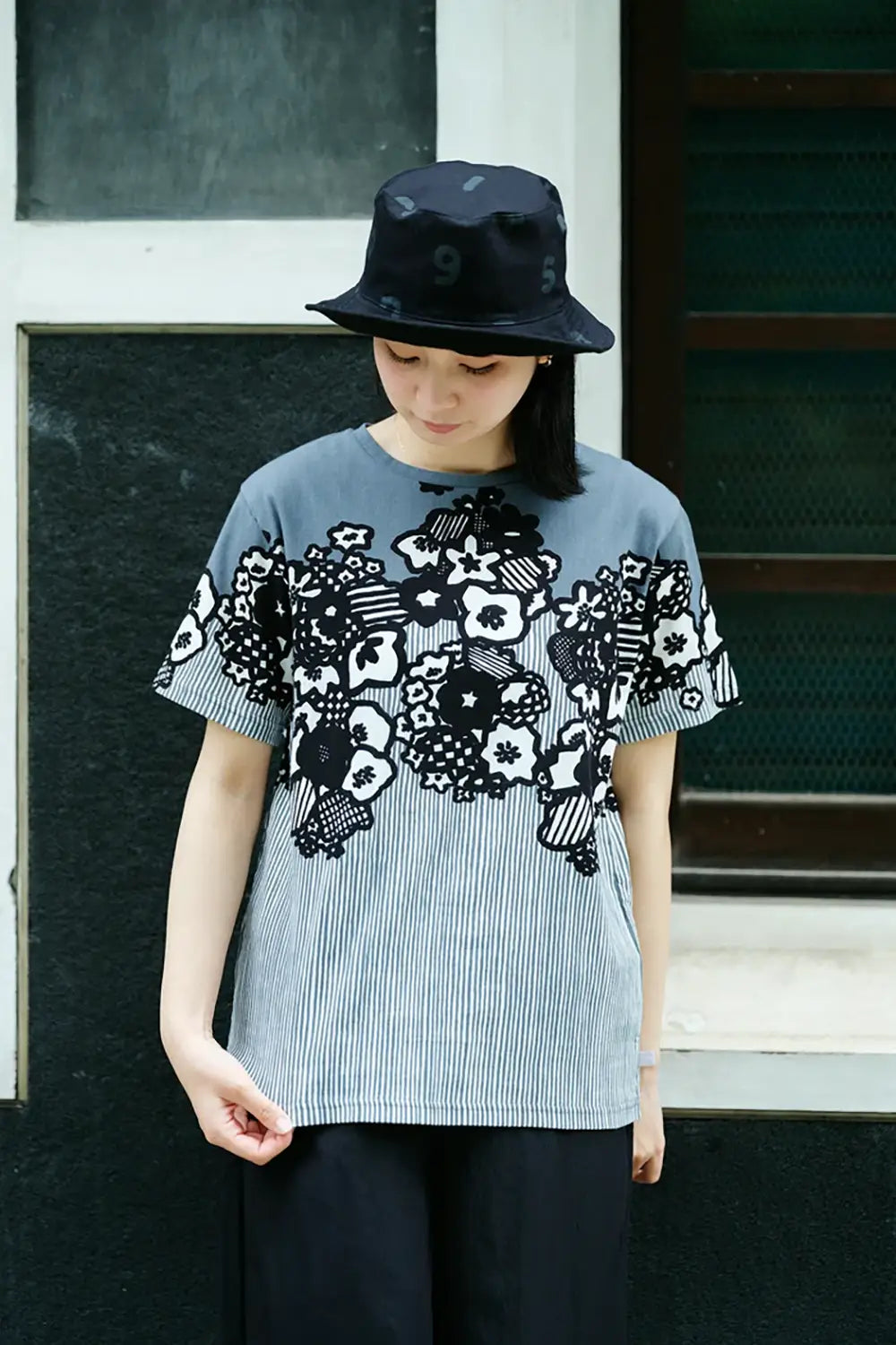 【7月7日頃発送予定】高島縮 40/40 半袖Tシャツ／花くすだま 夜半（やはん）