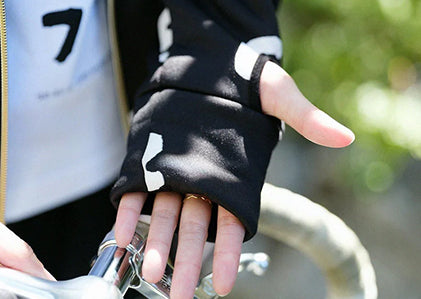 ZIP UP ブルゾン（秋冬）